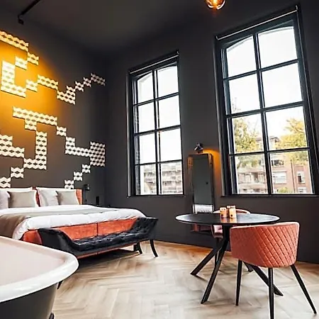 Oldschool Hotel