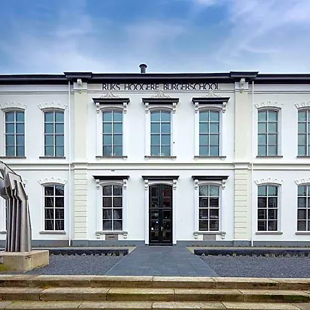 Oldschool Hotel